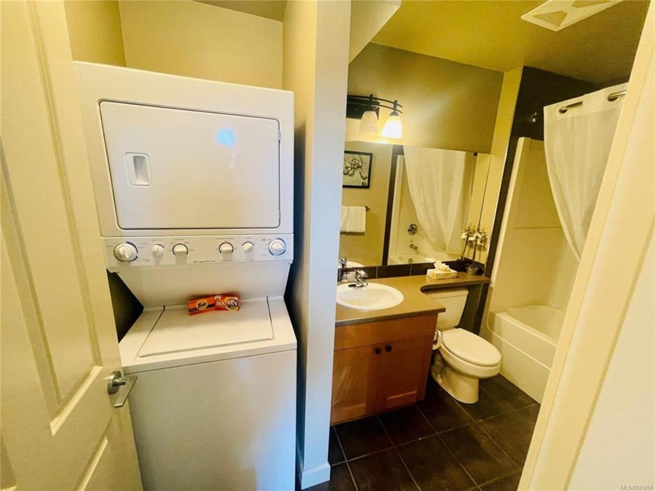 Sheringham Townhouse - Sooke Dış mekan fotoğraf